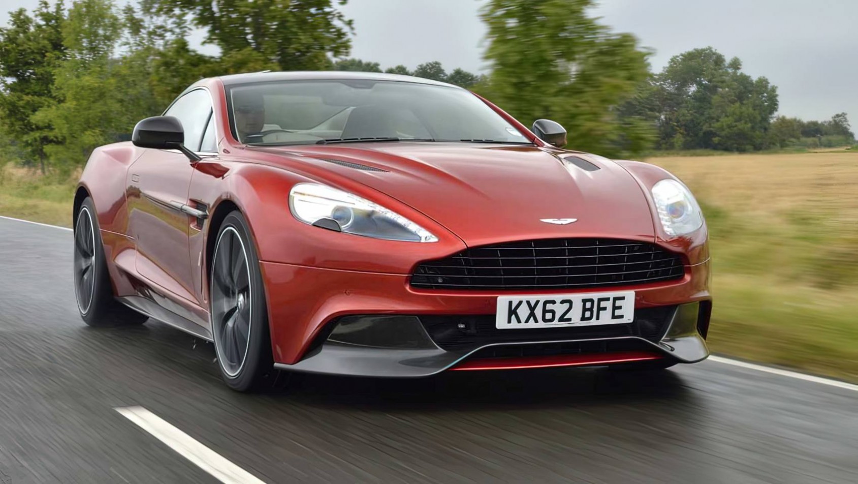 Aston Martin Vanquish MK2 przód