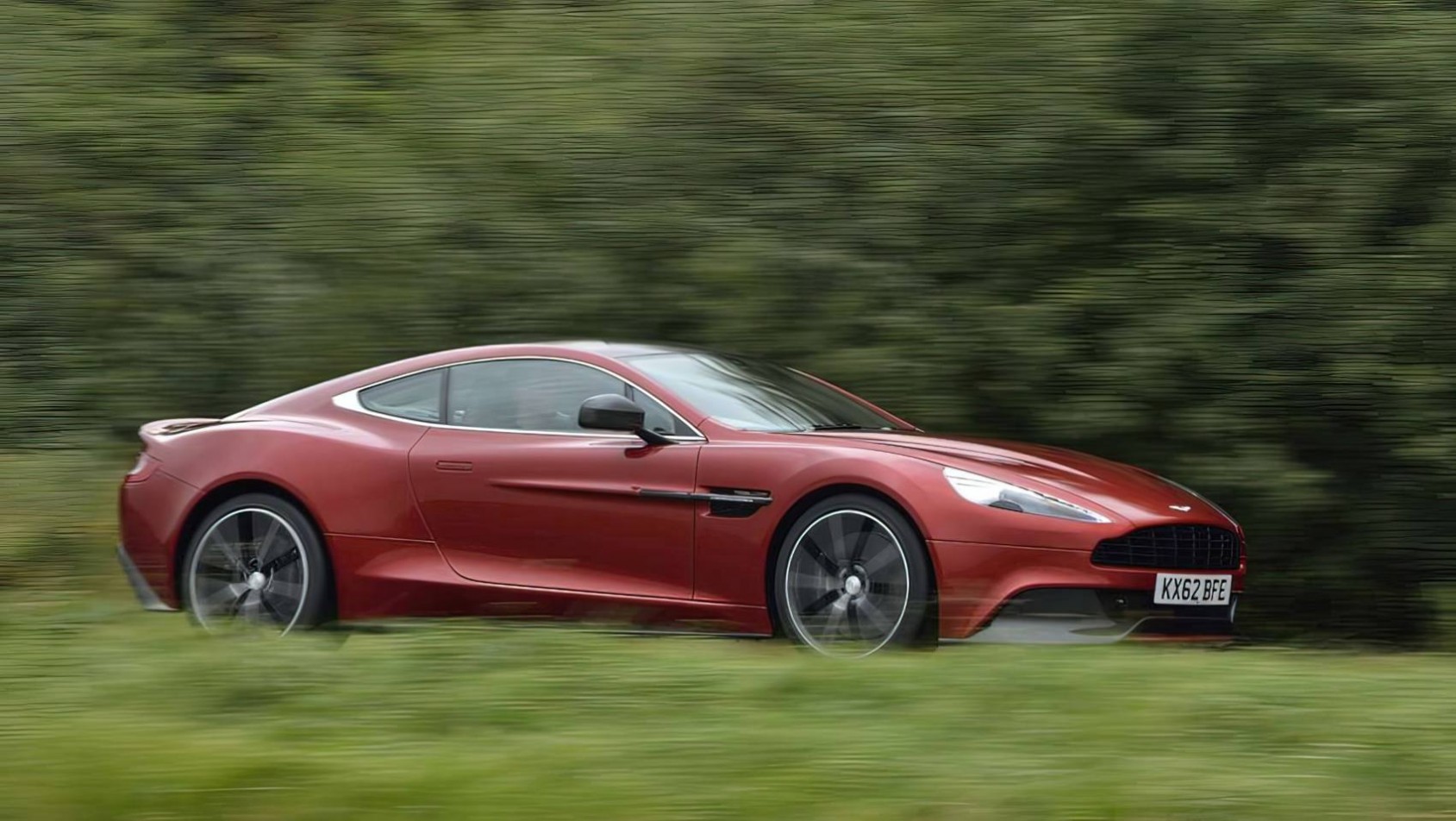 Aston Martin Vanquish MK2 tryby jazdy