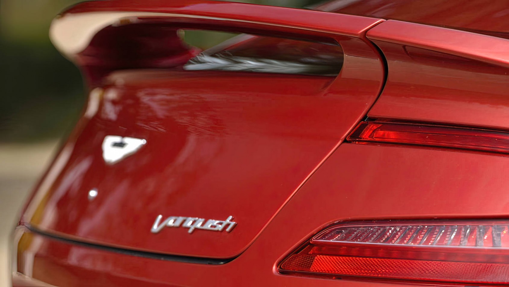 Aston Martin Vanquish MK2 detal