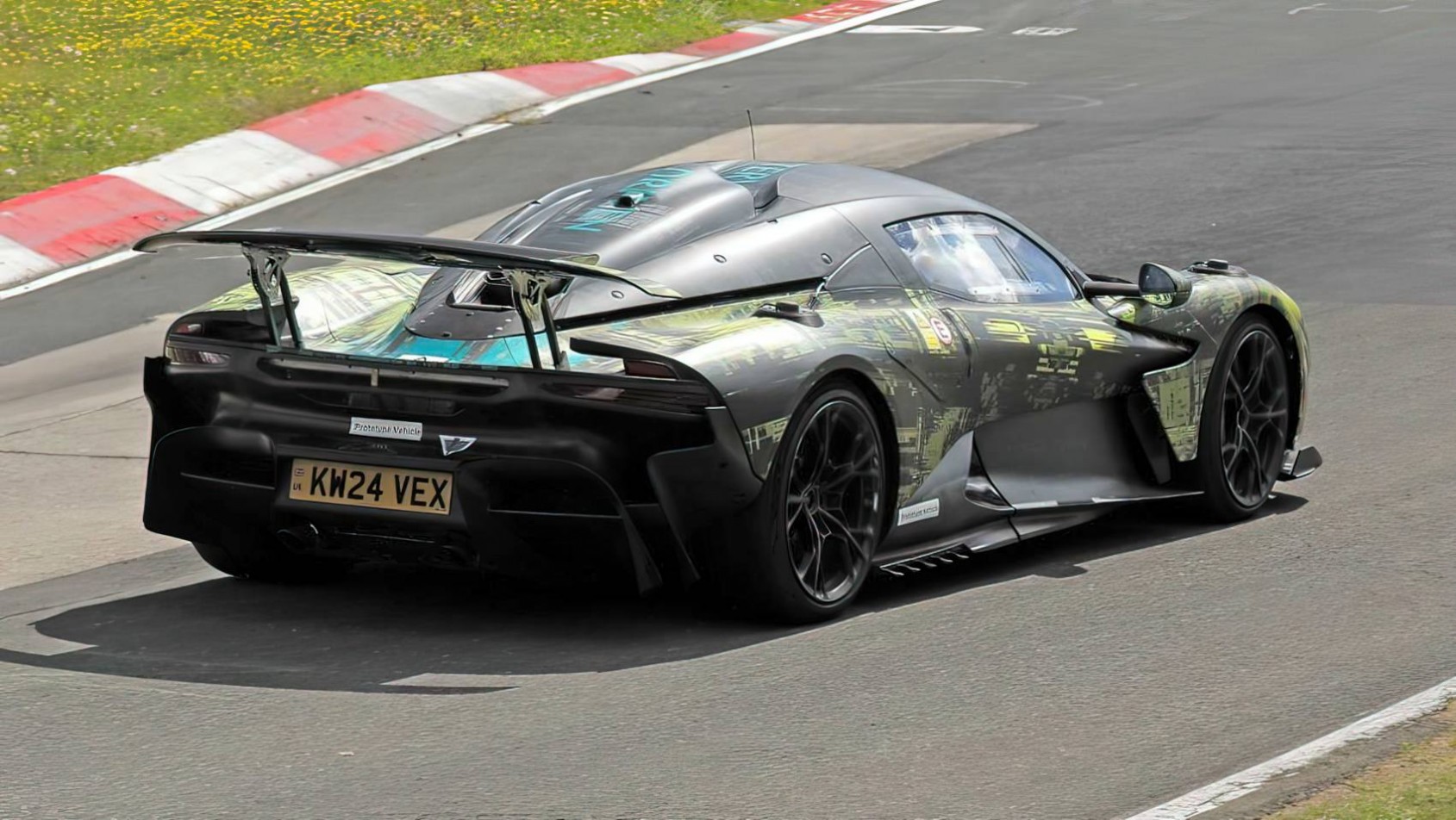 Aston Martin Valhalla aerodynamika