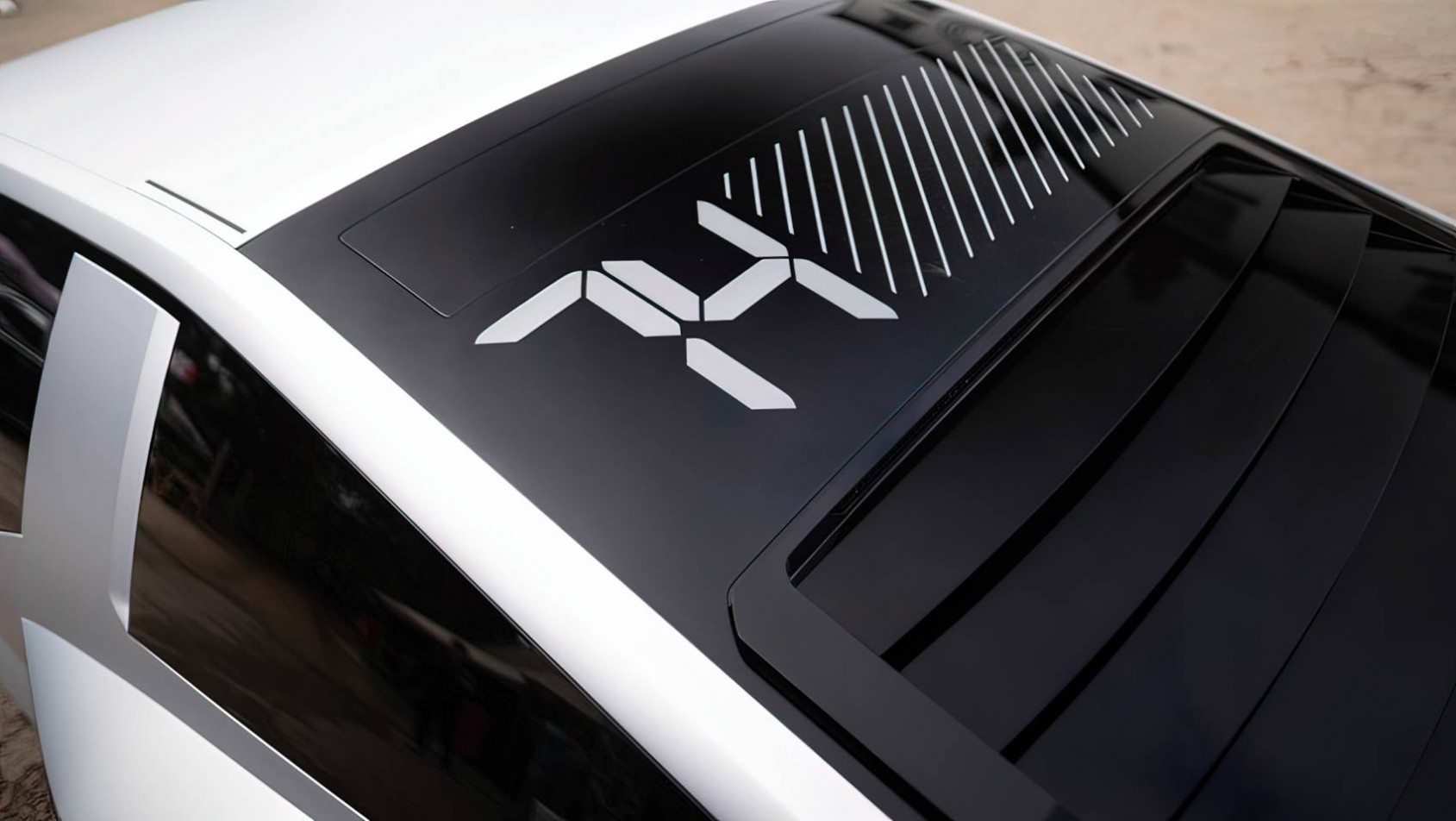 Hyundai N Vision 74 Concept dach