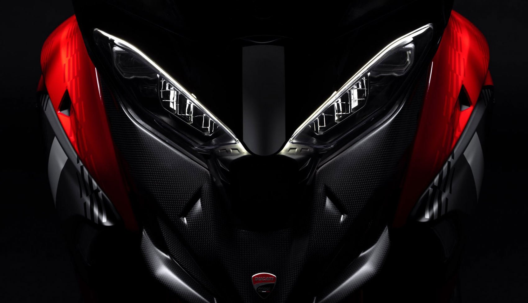 Ducati Multistrada V4 Pikes Peak - front