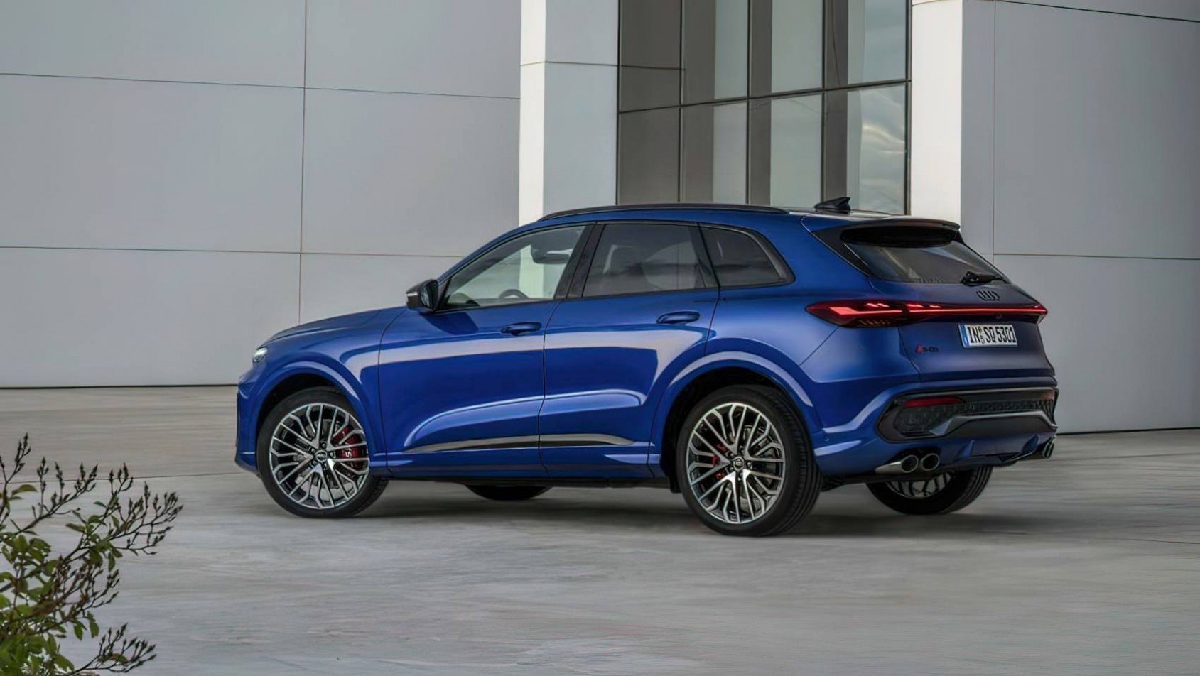 2025 Audi SQ5 sylwetka