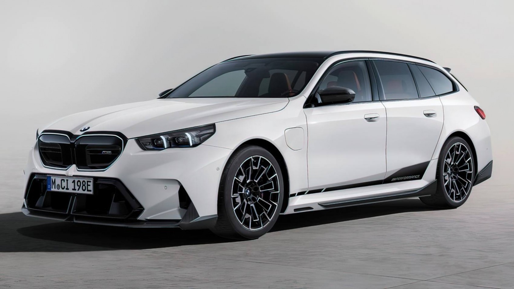 BMW M5 Touring G99 M Performance dodatki