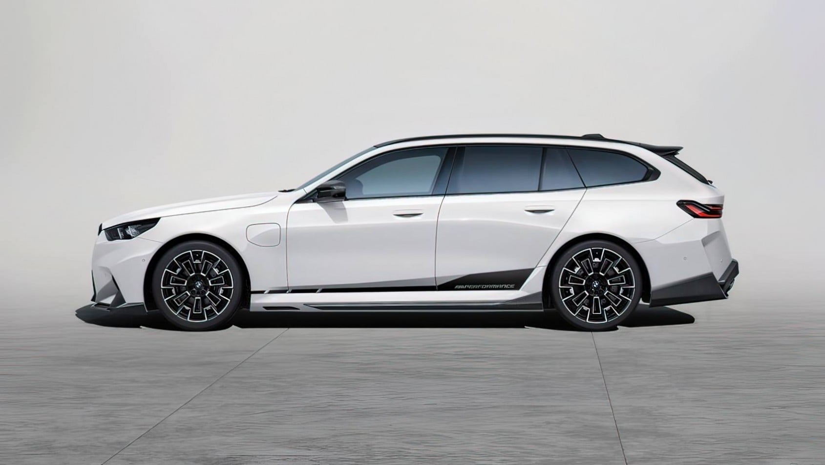 BMW M5 Touring G99 M Performance profil