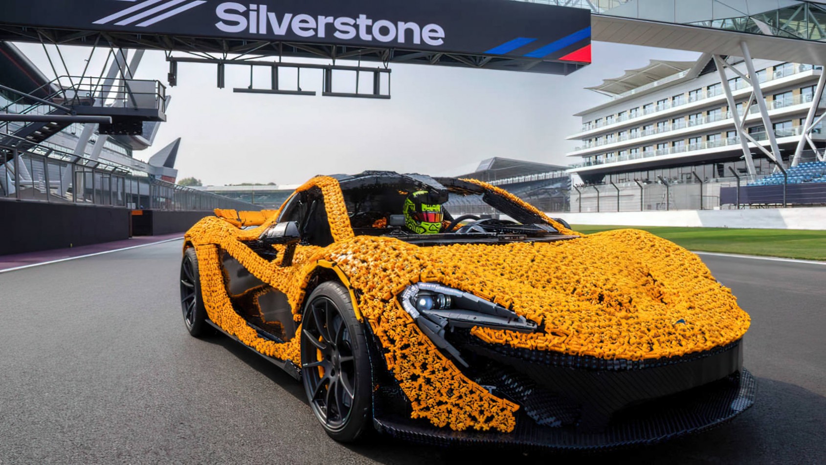 McLaren P1 Lego model