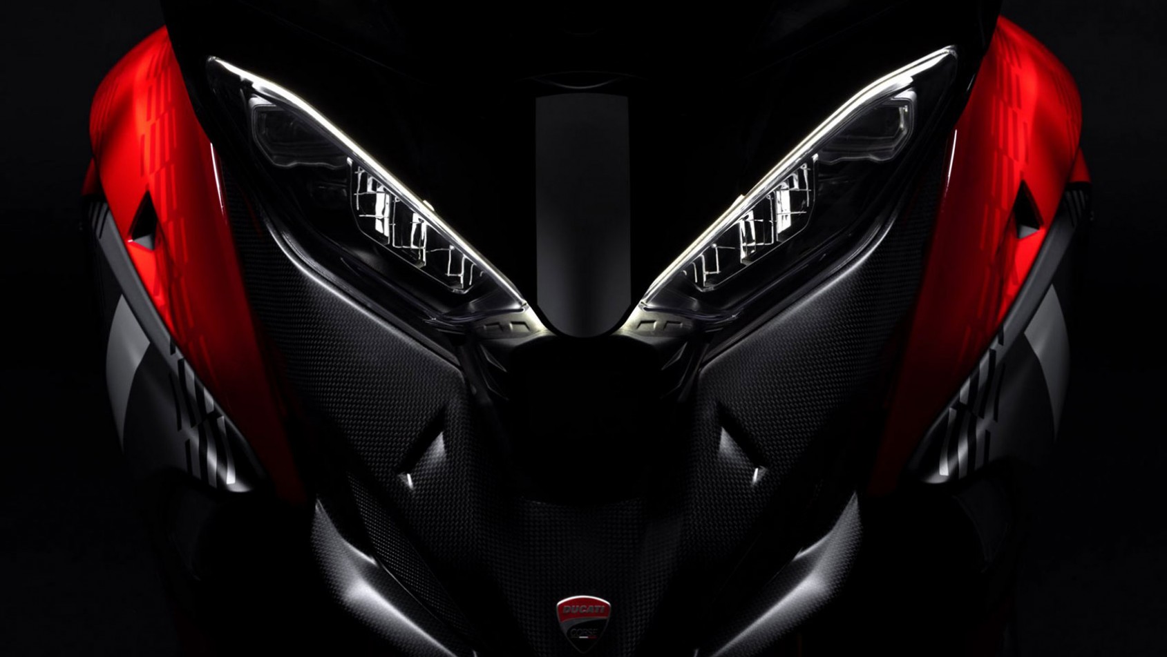 Ducati Multistrada V4 Pikes Peak - front