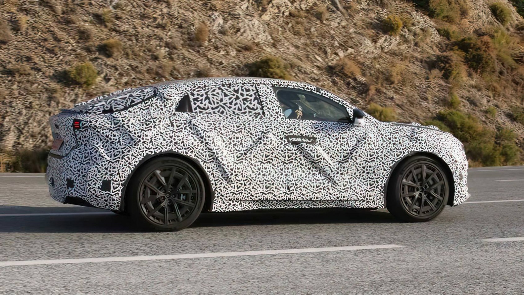 Alpine A390 kamuflaż