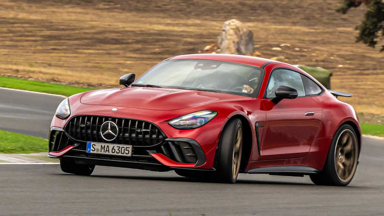 Mercedes-AMG GT 63 Pro przód