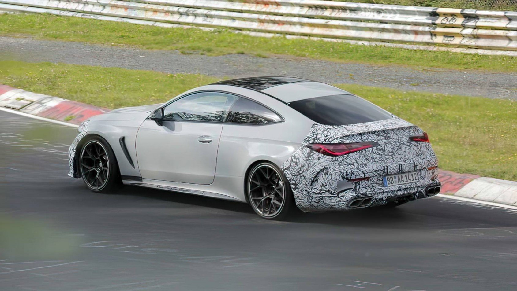 Mercedes-AMG CLE63 2025 Mercedes-AMG CLE63 nurburgring