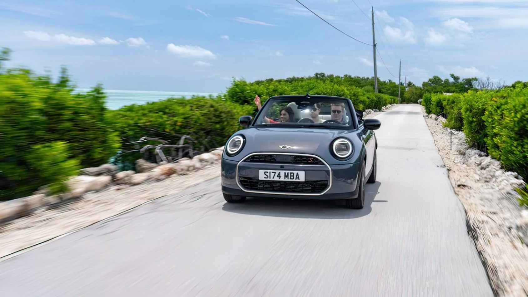 2025 Mini Convertible przód