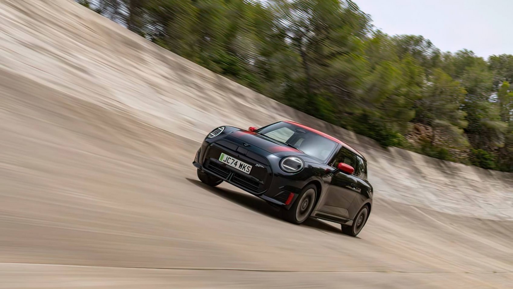 Mini John Cooper Works Mini John Cooper Works Electric Hatch kolorystyka