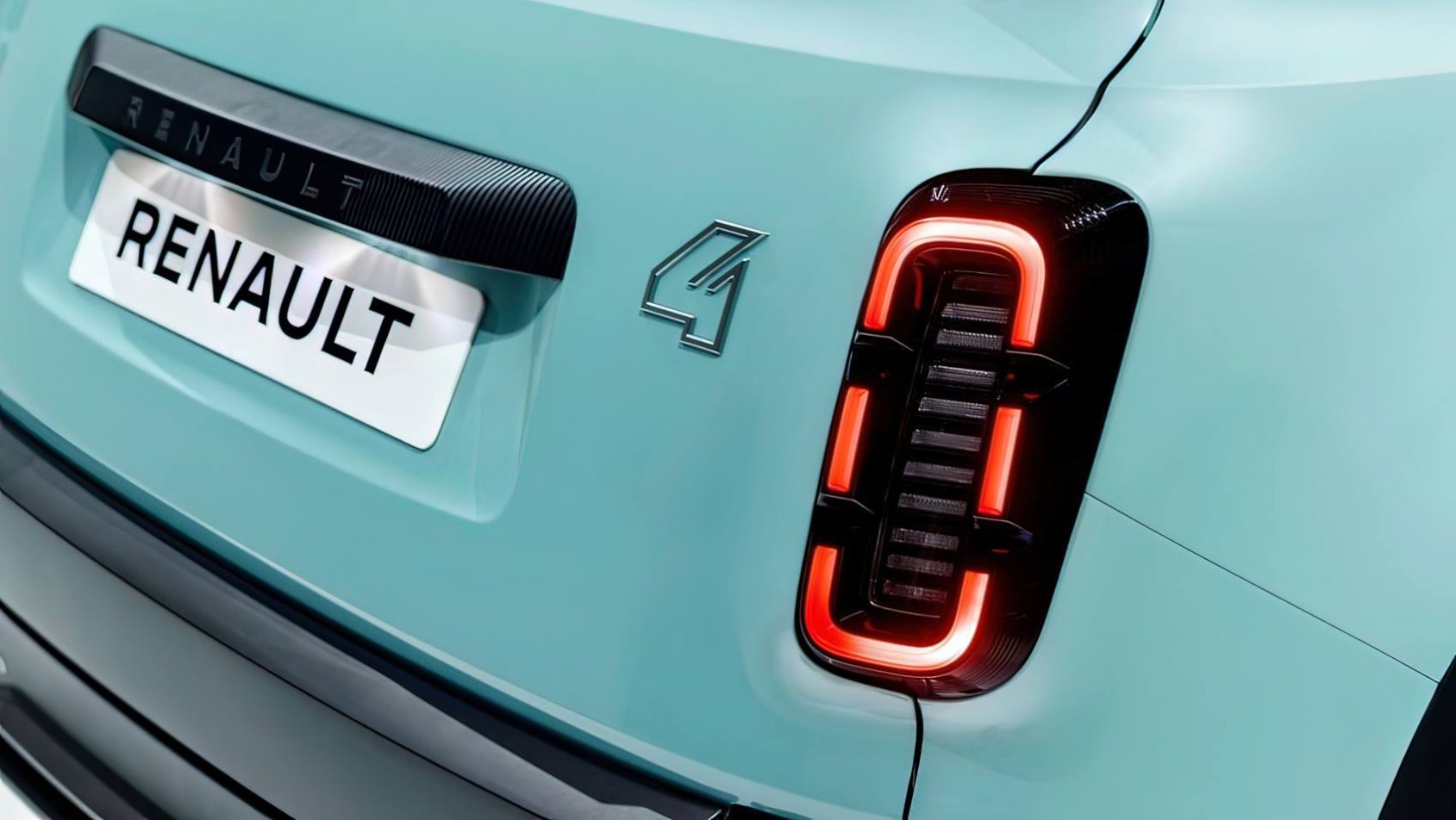2025 Renault 4 EV detal tył