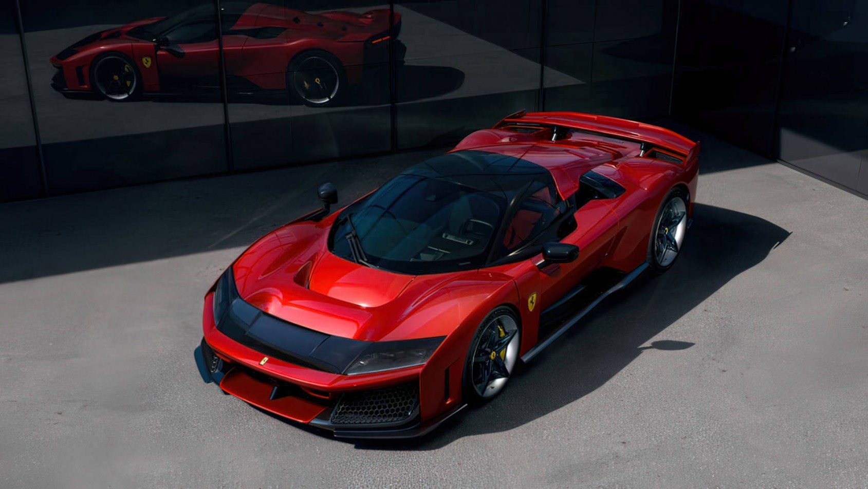 Ferrari F80 sylwetka