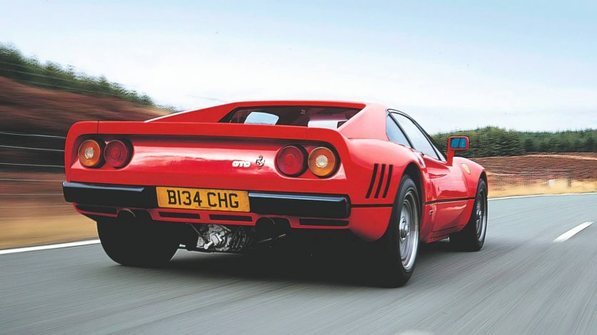 Ferrari 288 GTO Pirelli Cinturato