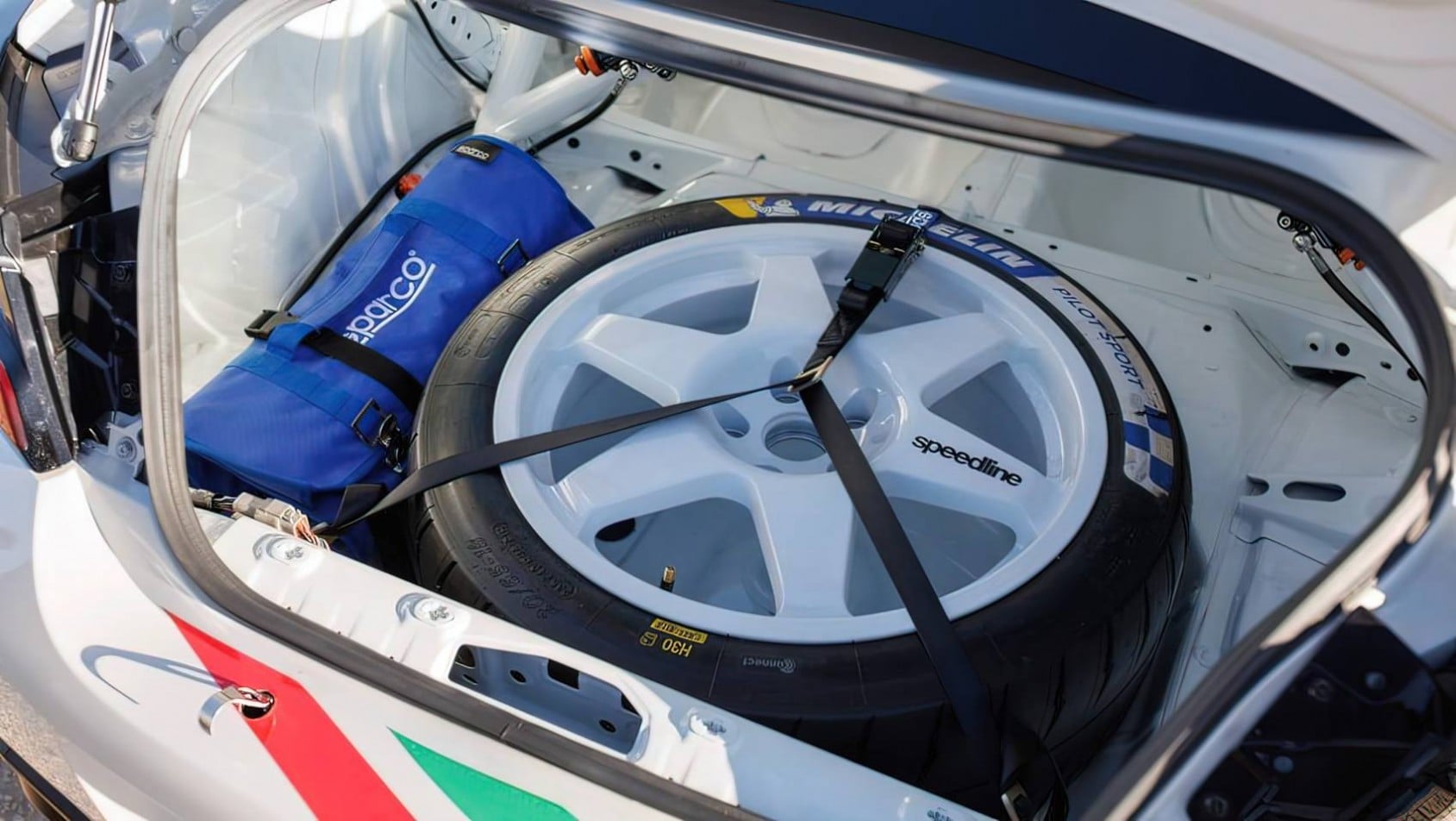 Toyota GR86 Rally Legacy Concept koło