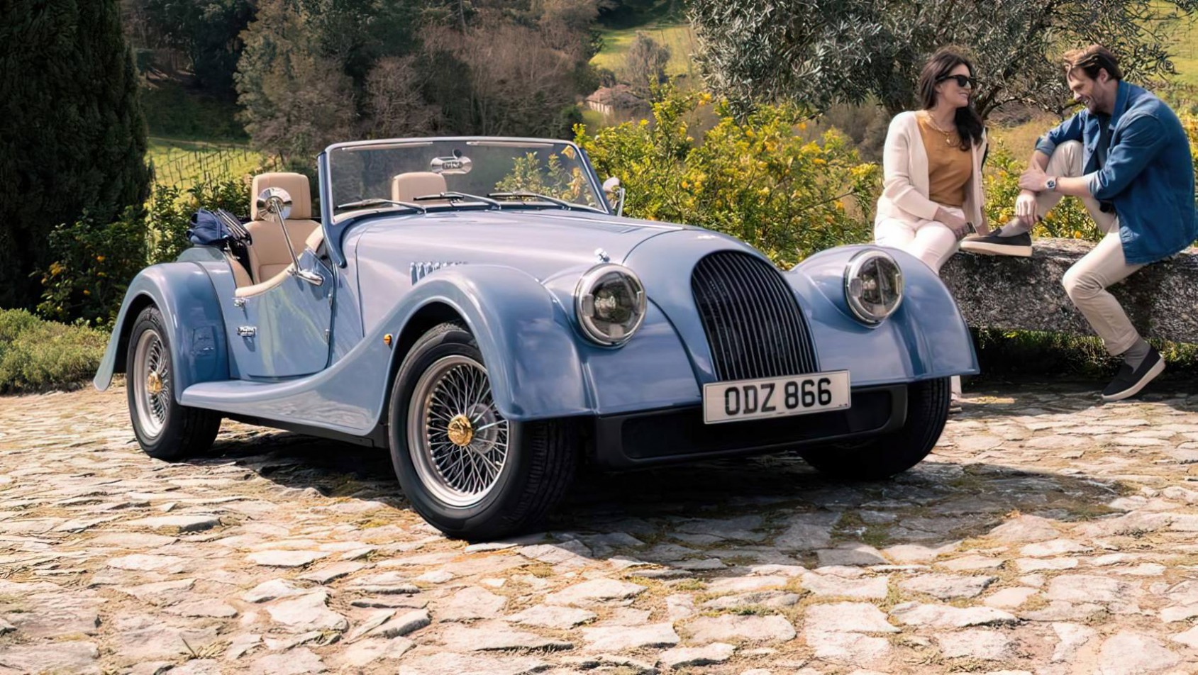 Morgan Plus Four 2025 Morgan Plus Four lifting