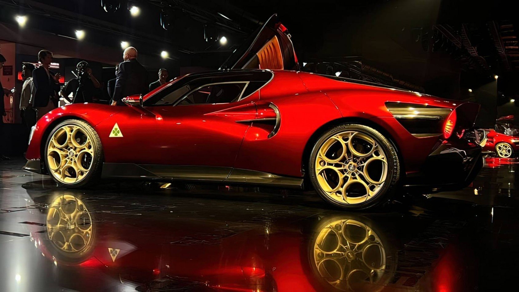 Alfa Romeo 33 Stradale showcar prezentacja