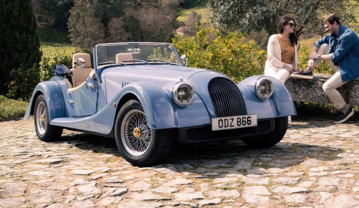 2025 Morgan Plus Four lifting