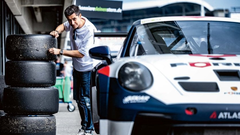 Redaktor Michał Sztorc na torze Hockenheimring