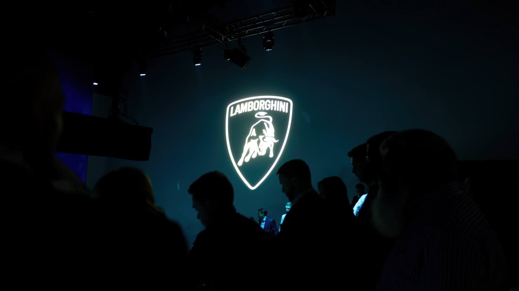 Lamborghini logo prezentacja