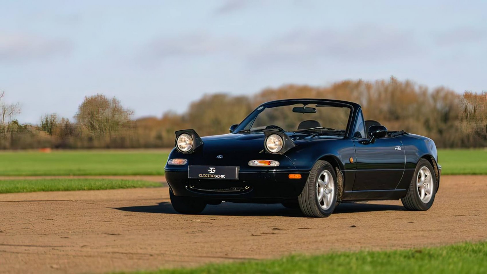Mazda MX-5 Electrogenic Mazda MX-5 EV design