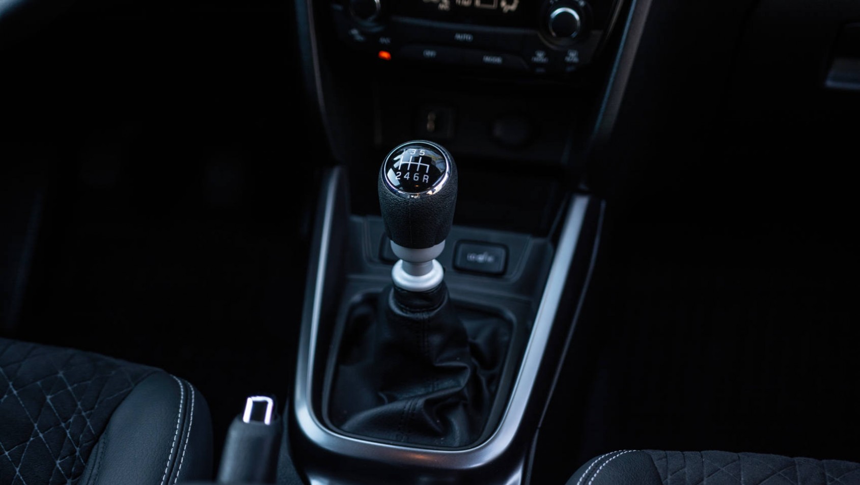 Suzuki Vitara 2024 Suzuki Vitara manualna skrzynia