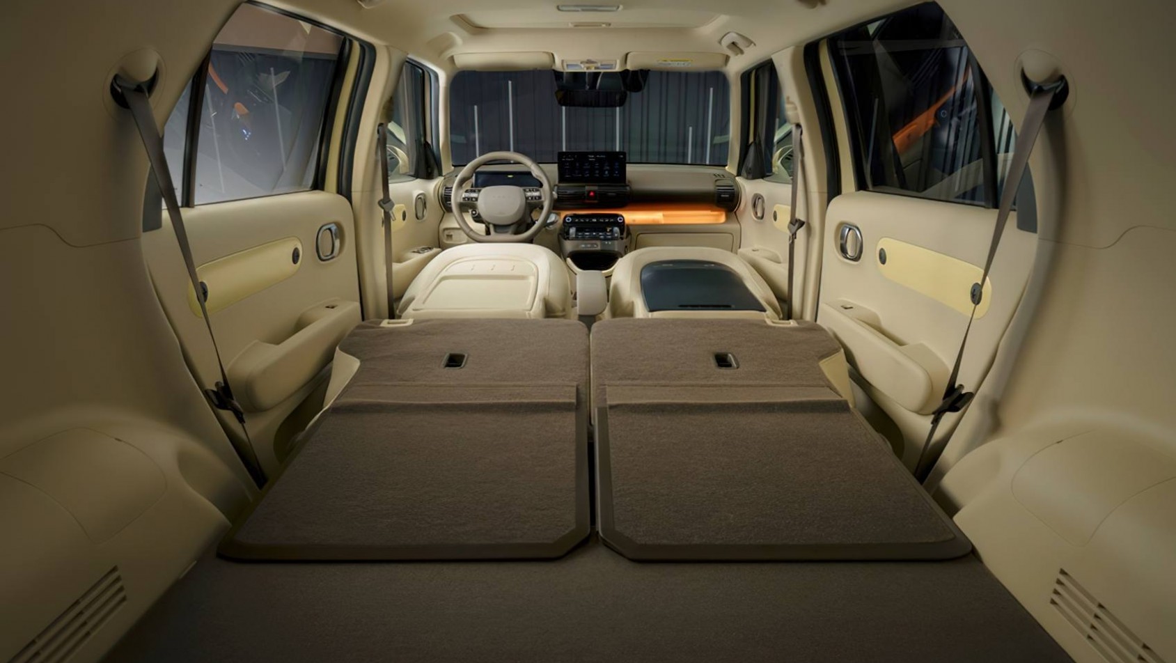 Hyundai Inster praktyczność