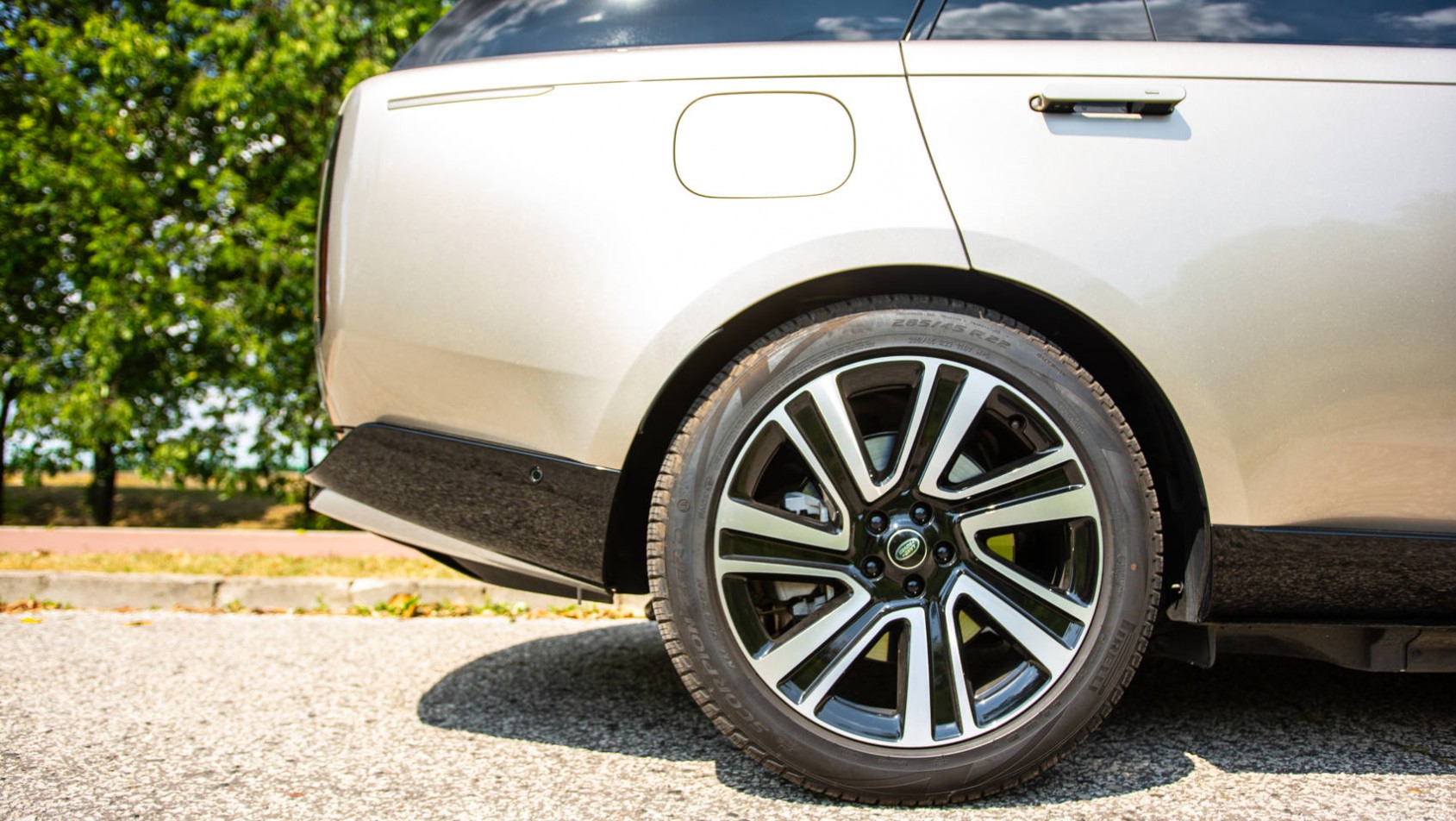 Range Rover P550e HSE felgi