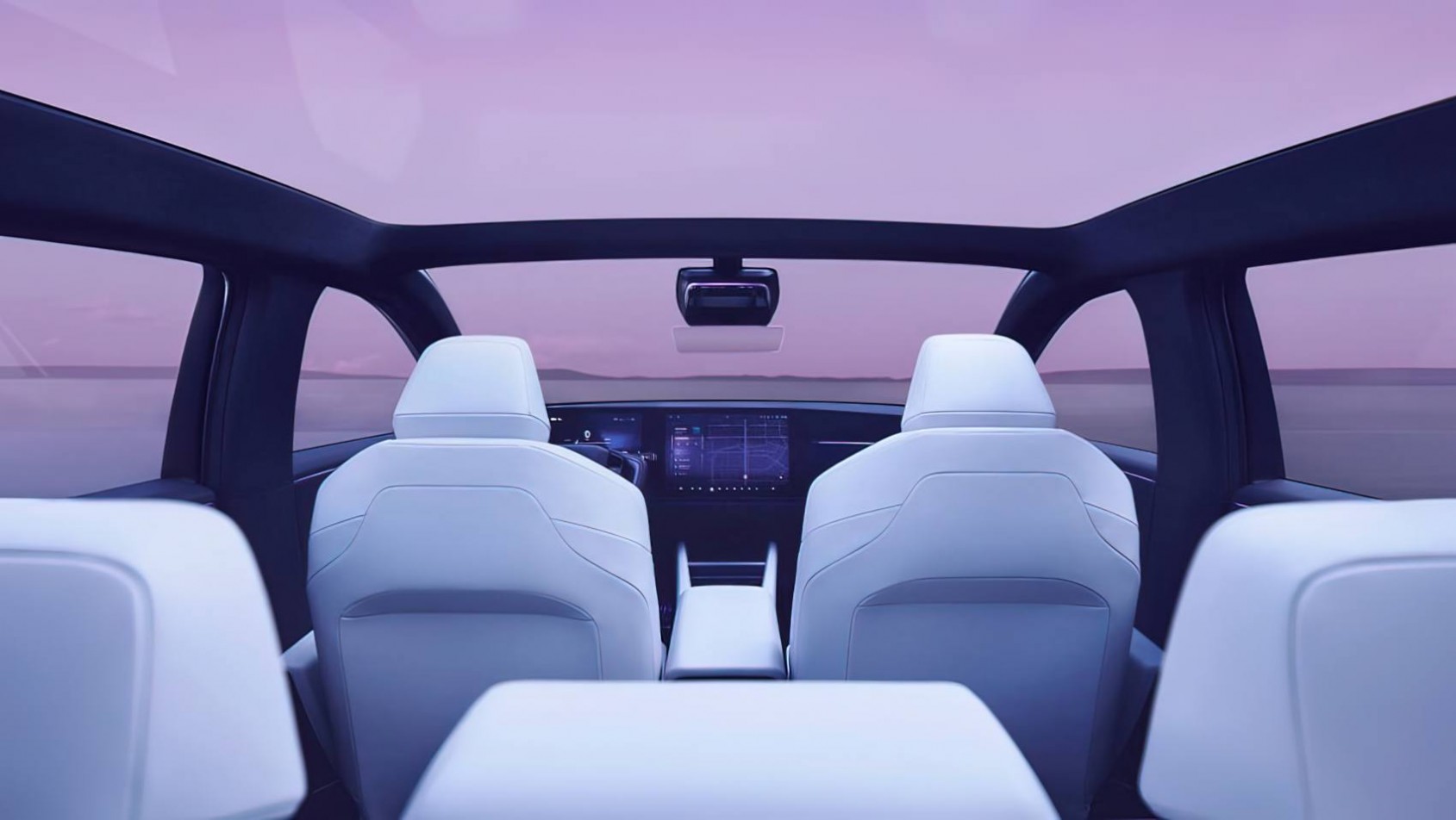 Honda 0 Saloon 2025 wnętrze