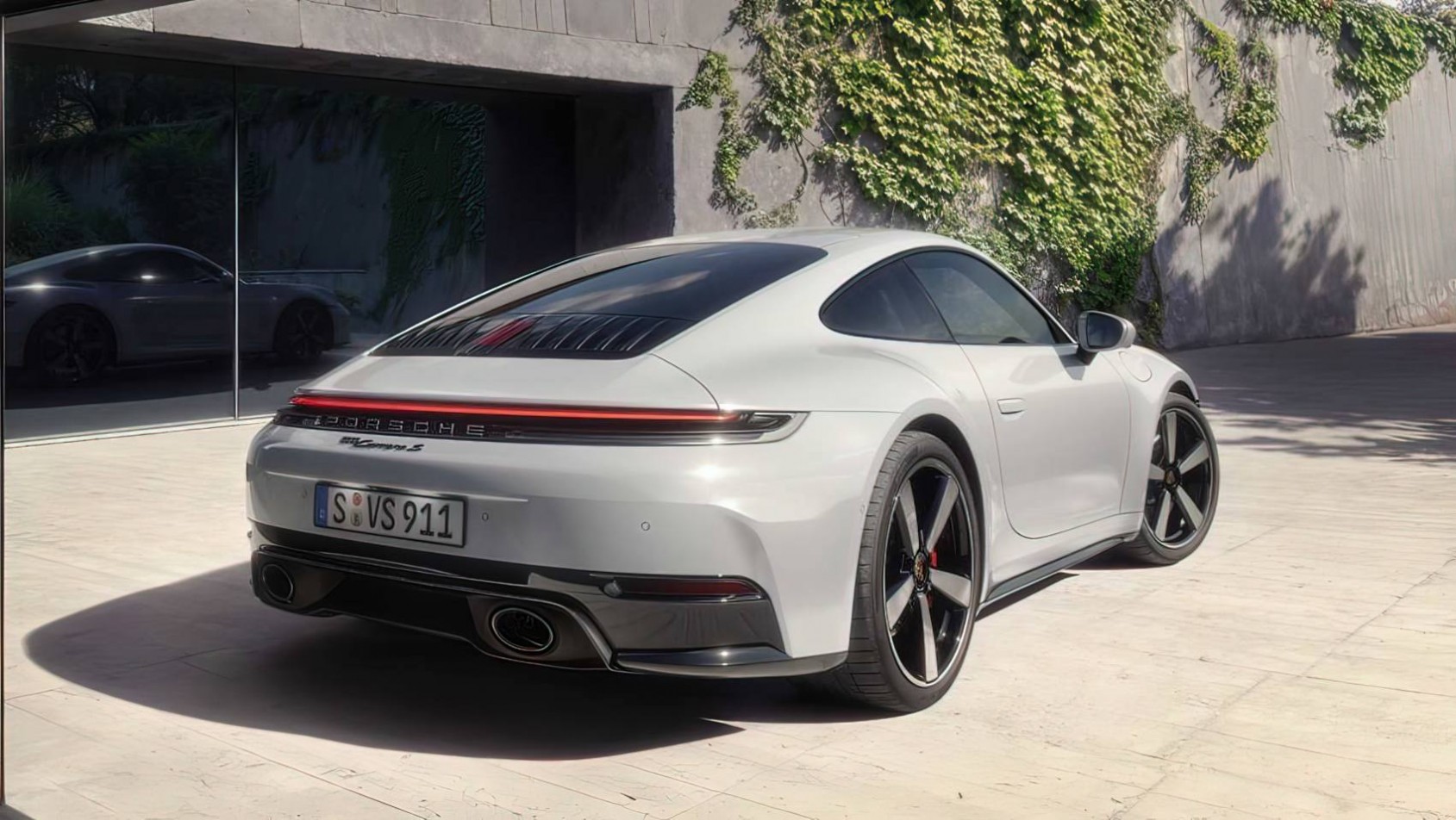 2025 Porsche 911 Carrera S 992.2 tył