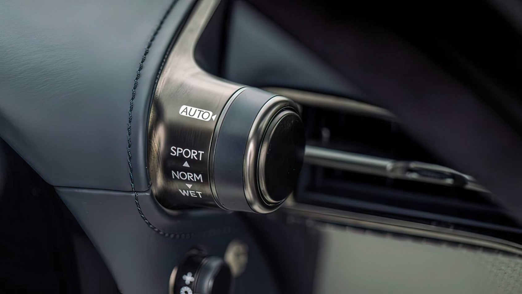 Lexus LFA detal wnętrza