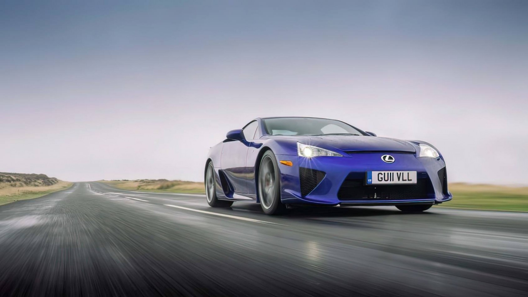 Lexus LFA dynamiczne przód