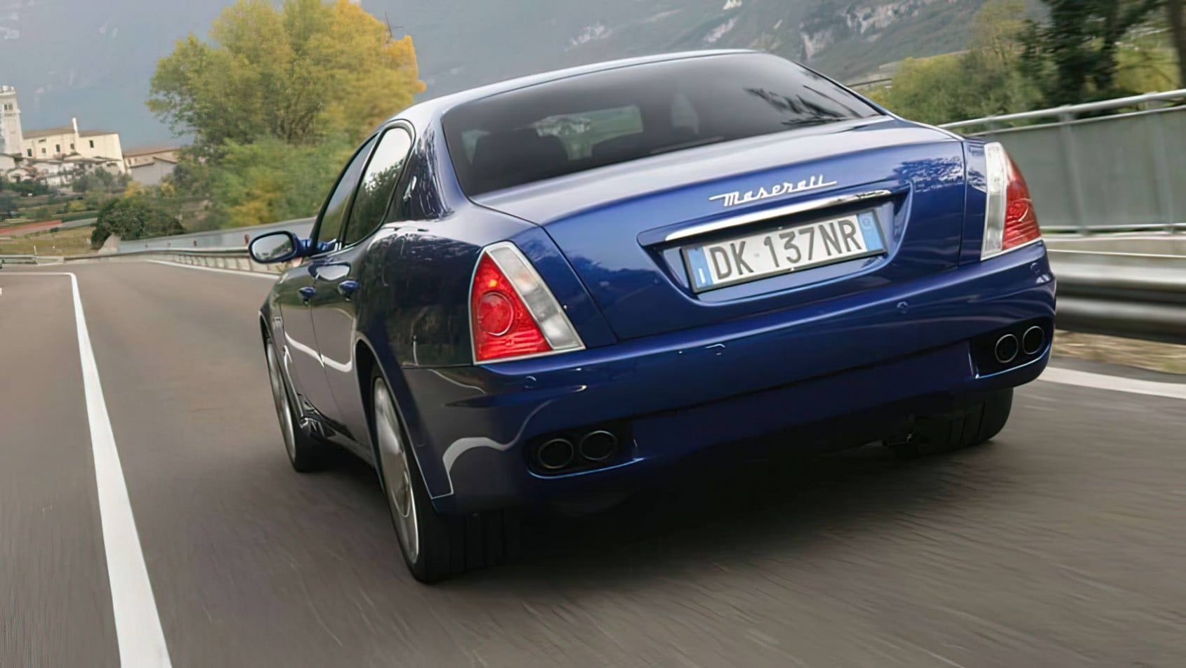 Maserati Quattroporte V tył