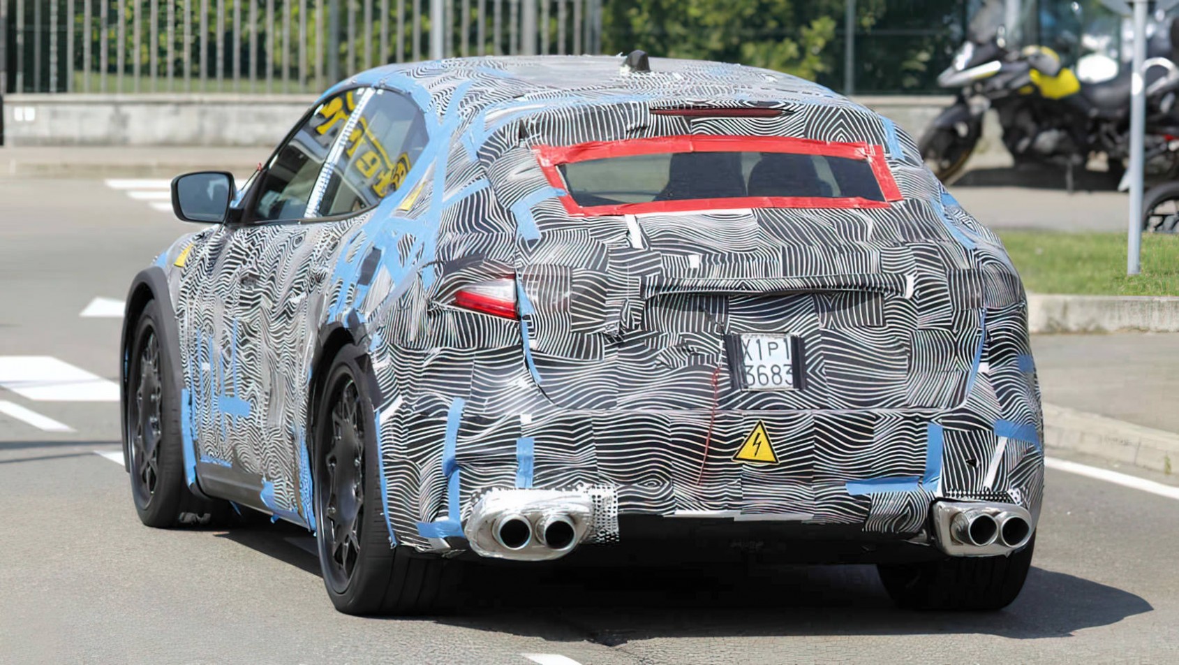 Ferrari EV w szwecji