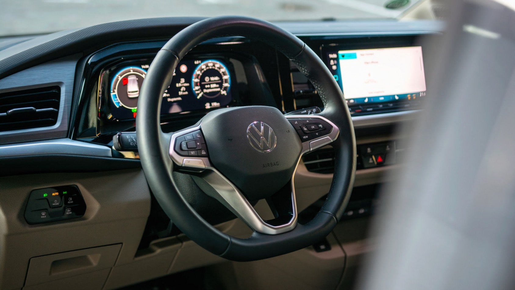 Volkswagen Multivan 2025 Volkswagen Multivan TDI kierownica