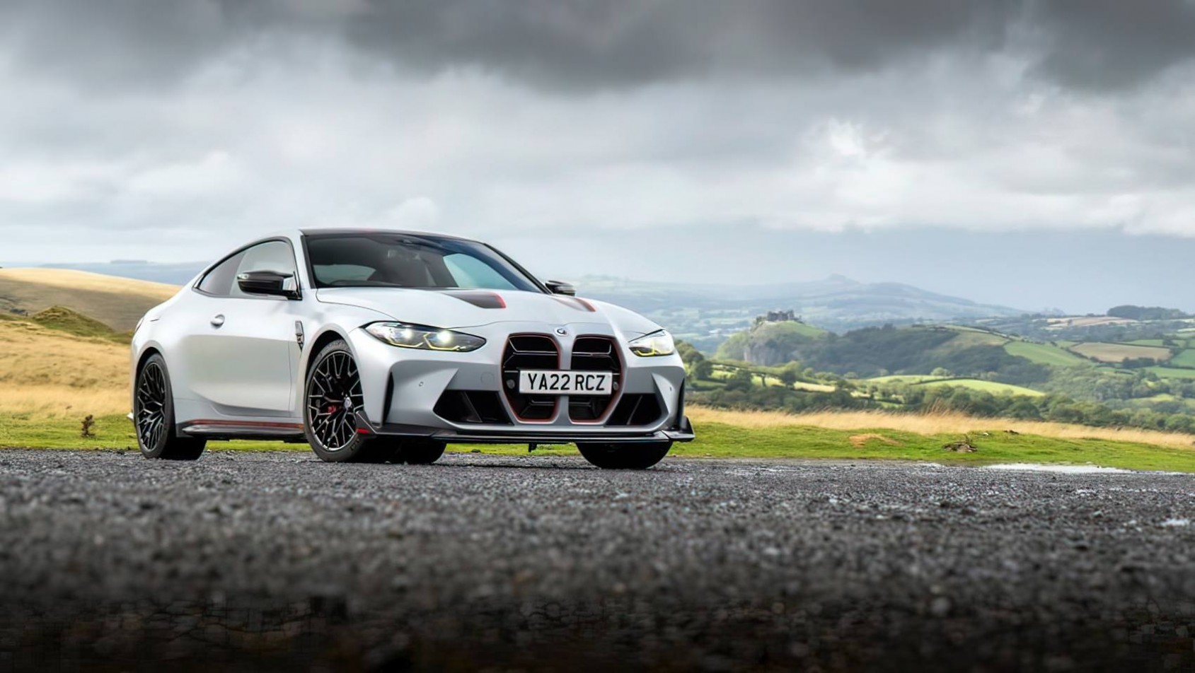 BMW M4 CSL design przód