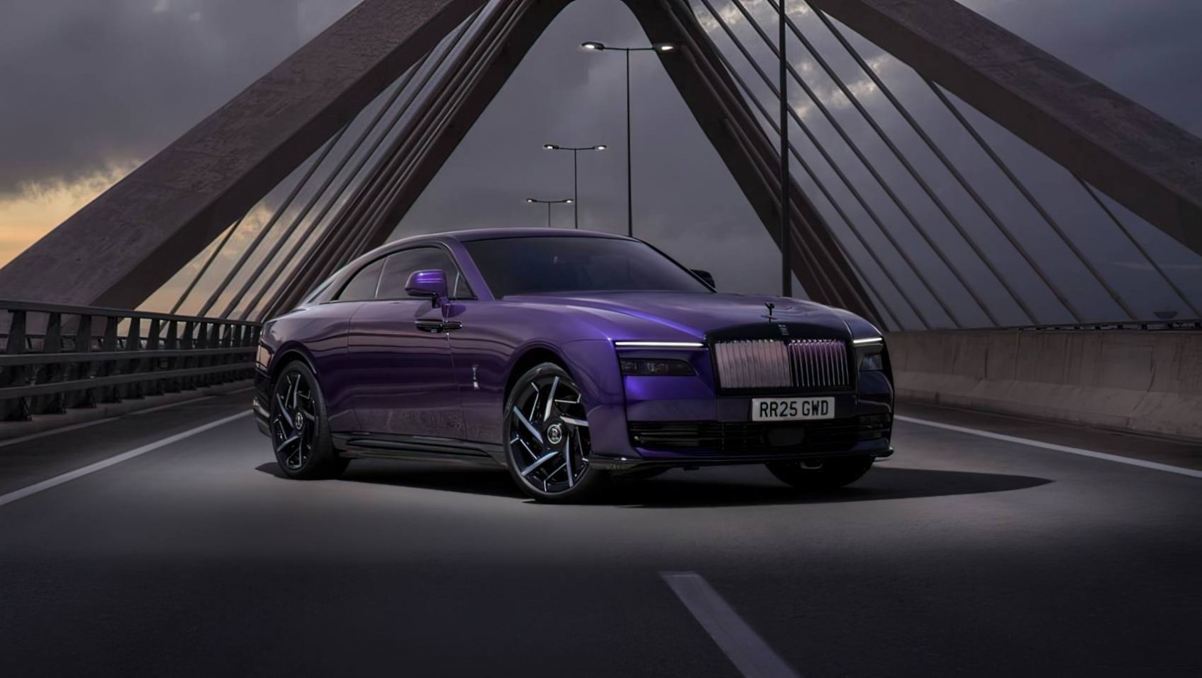 Rolls-Royce Spectre Black