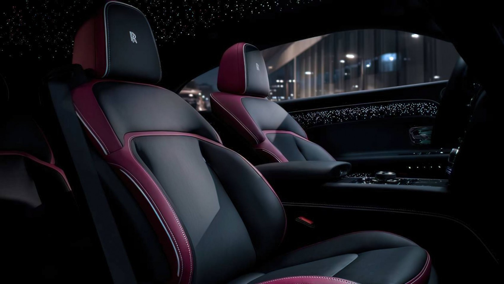 Rolls-Royce Spectre Black Badge wnętrze