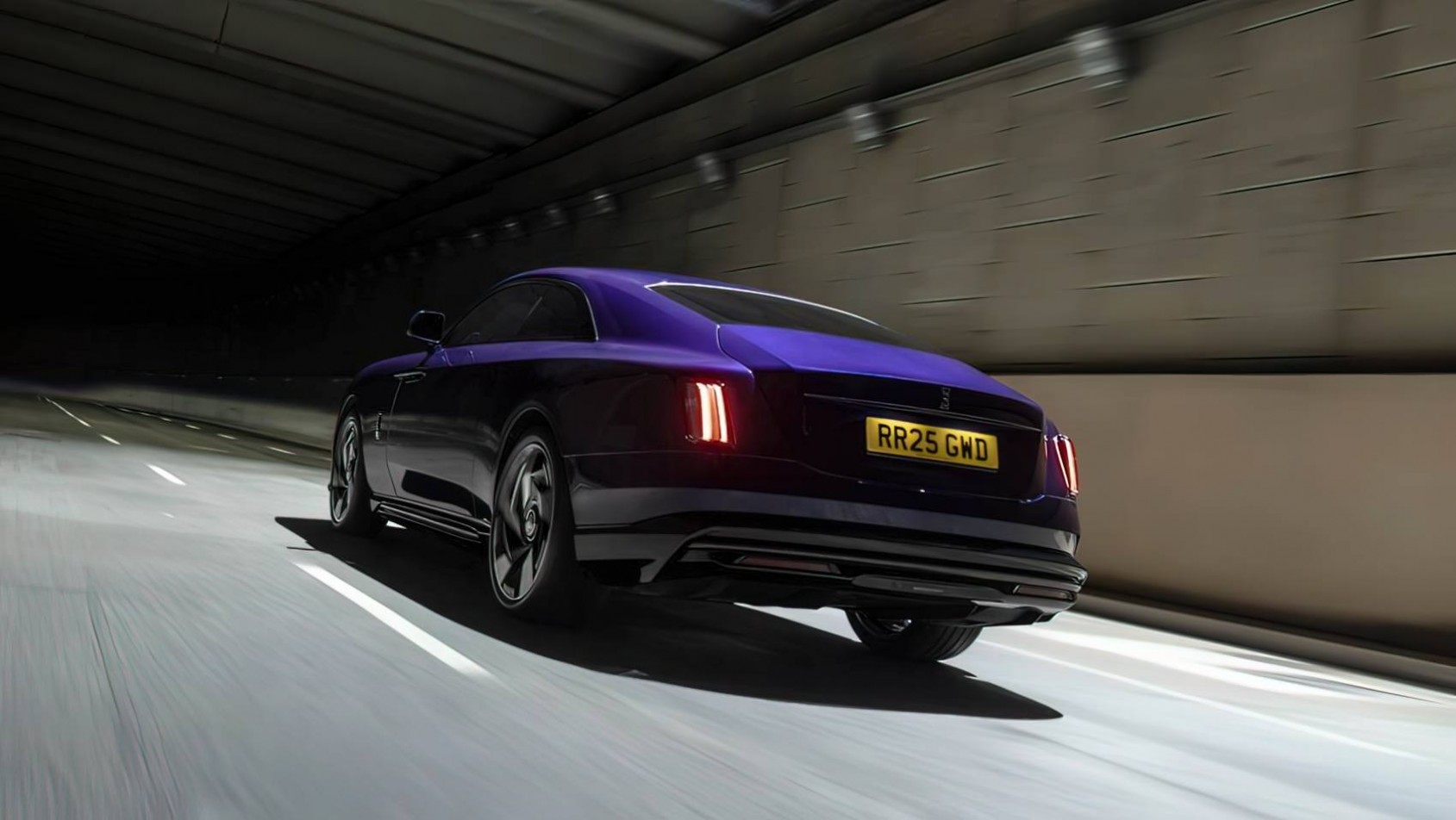 Rolls-Royce Spectre Black Badge tył design