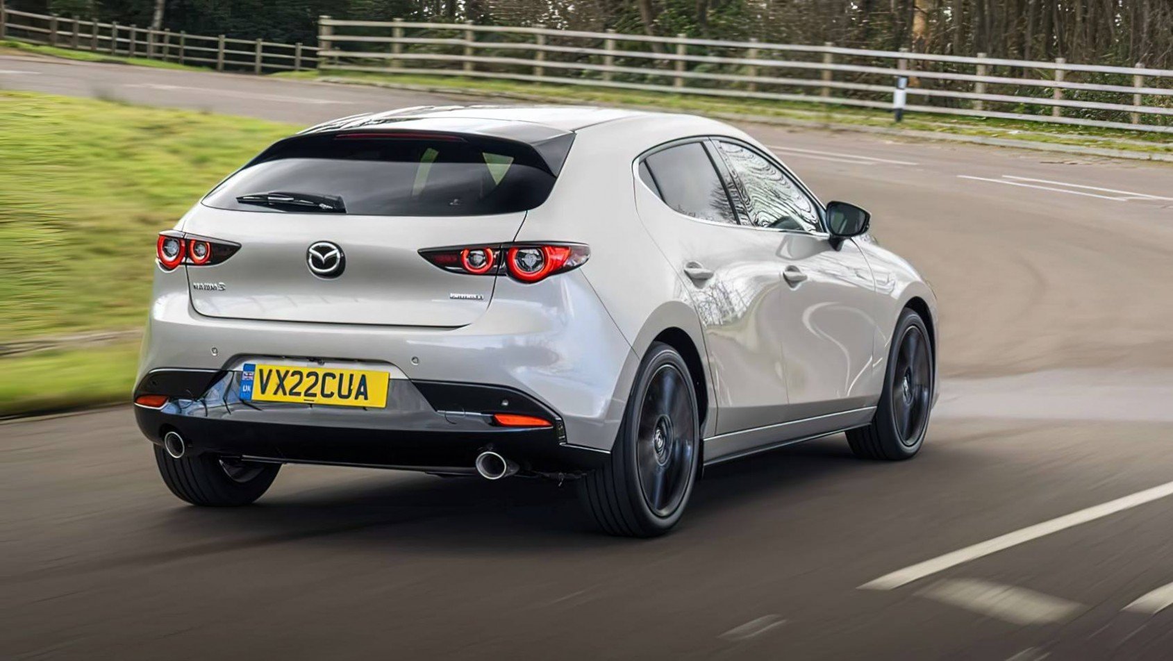 2025 Mazda 3 hatchback tył