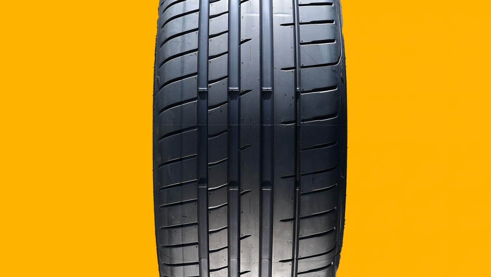 Goodyear Eagle F1 SuperSport - trzecie miejsce