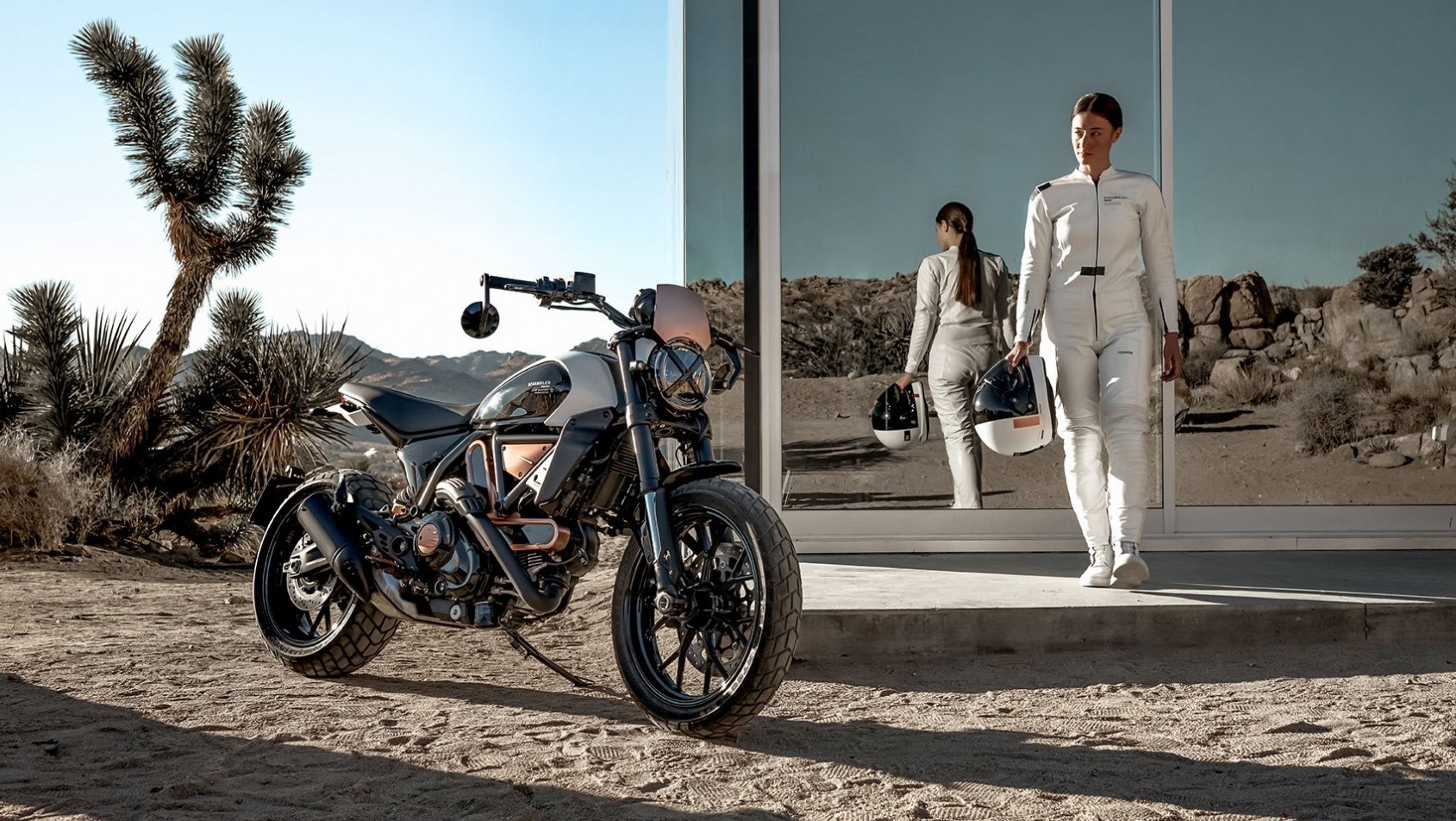Ducati Scrambler 10° Anniversario Rizoma Edition 2025