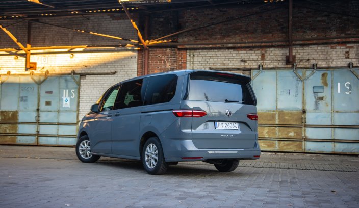 2025 Volkswagen Multivan TDI test