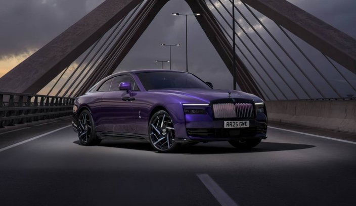 Rolls-Royce Spectre Black