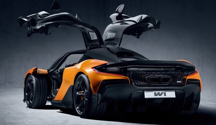 McLaren 750S następca