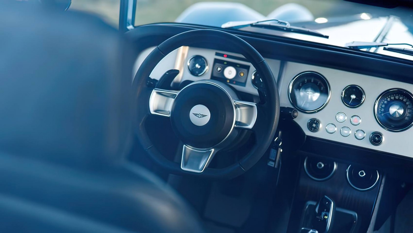 2025 Morgan Supersport kokpit