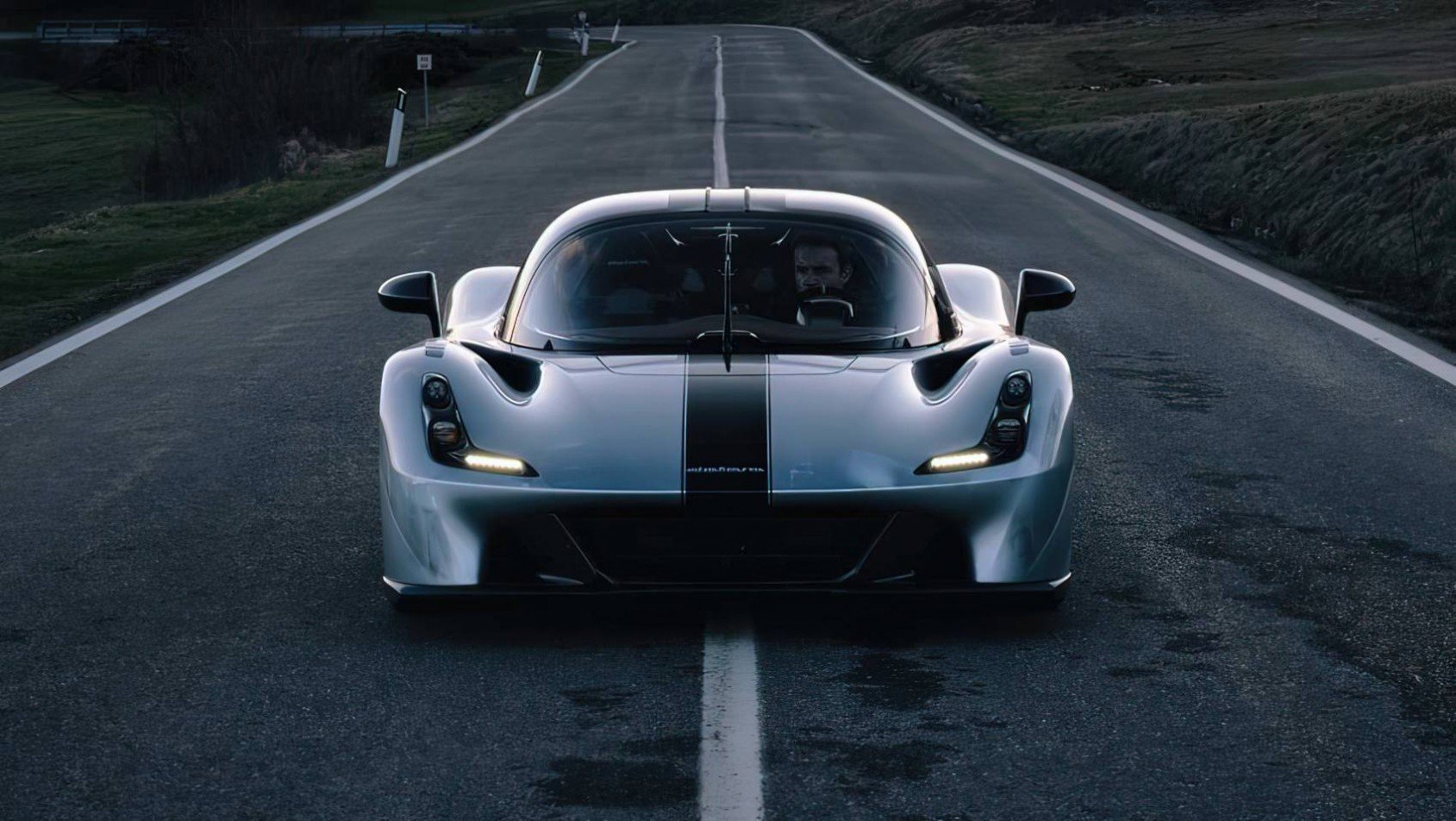 2025 Dallara Stradale przód