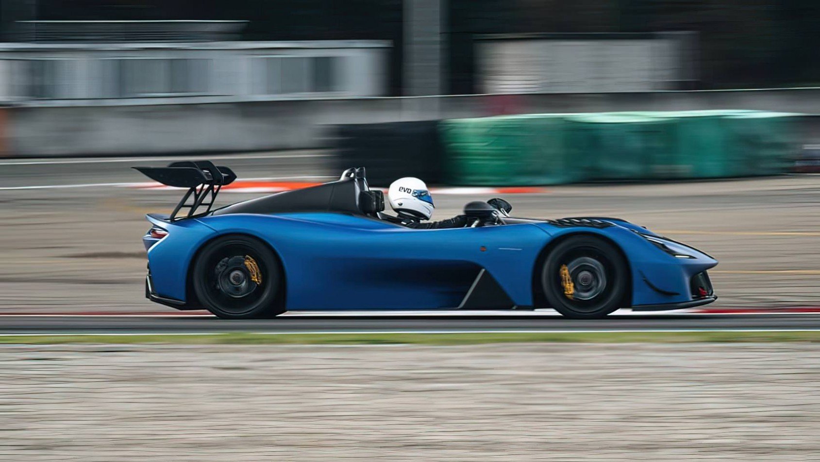 2025 Dallara Stradale barchetta profil