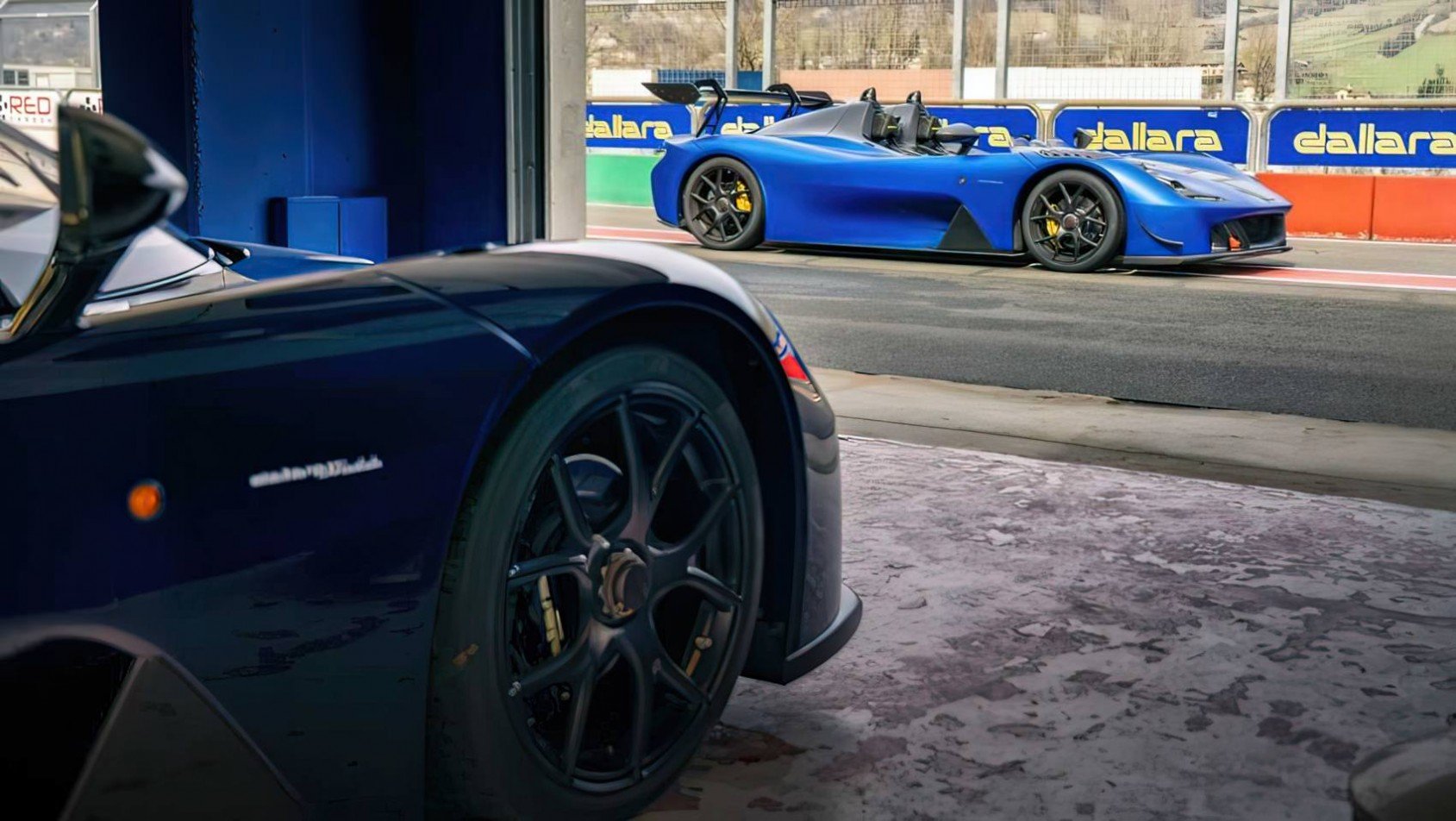 2025 Dallara Stradale na torze